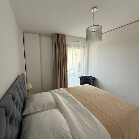 Appartement En Bord De *